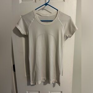 Lululemon white swiftly tech